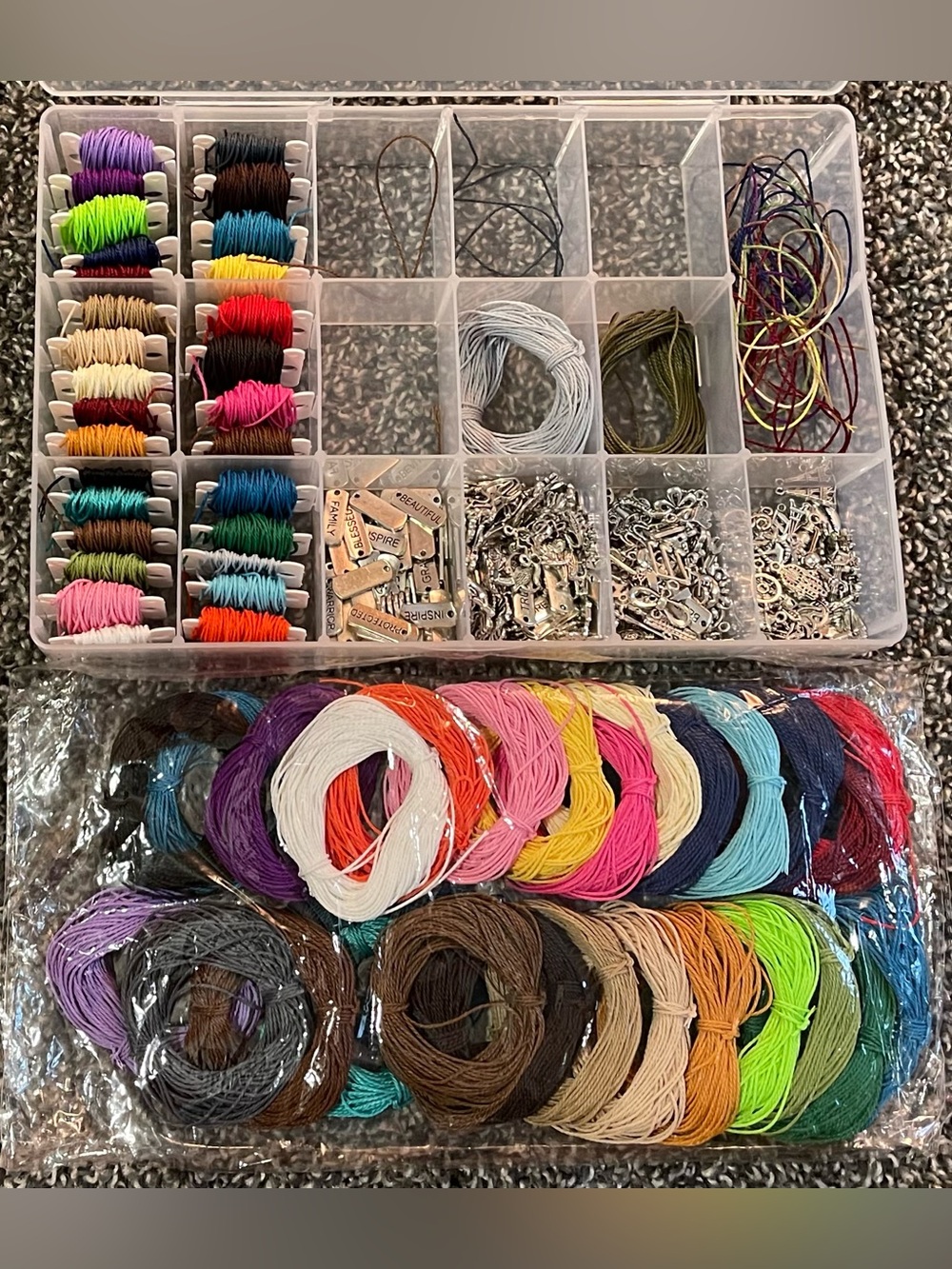 Bracelet making kit